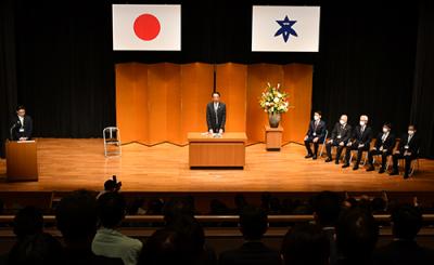 訓示する濱田市長