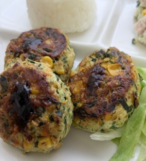 カラフル野菜の豆腐バーグ