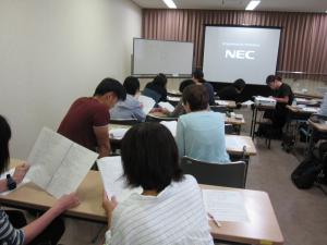 となりの人と韓国語で挨拶2